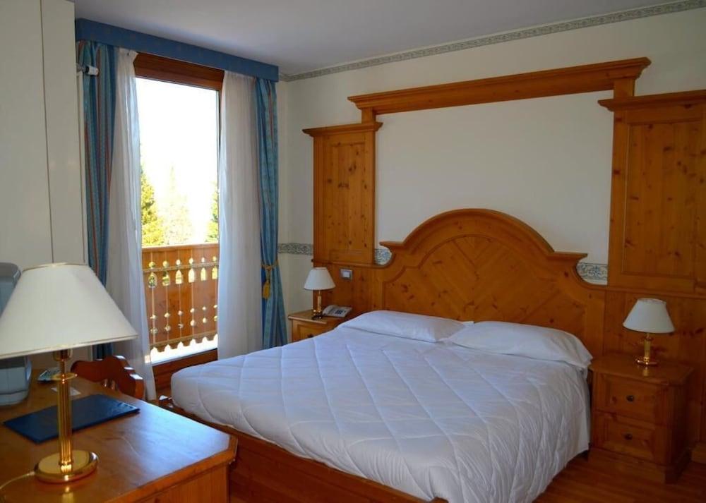 Park Hotel Folgarida Exterior photo